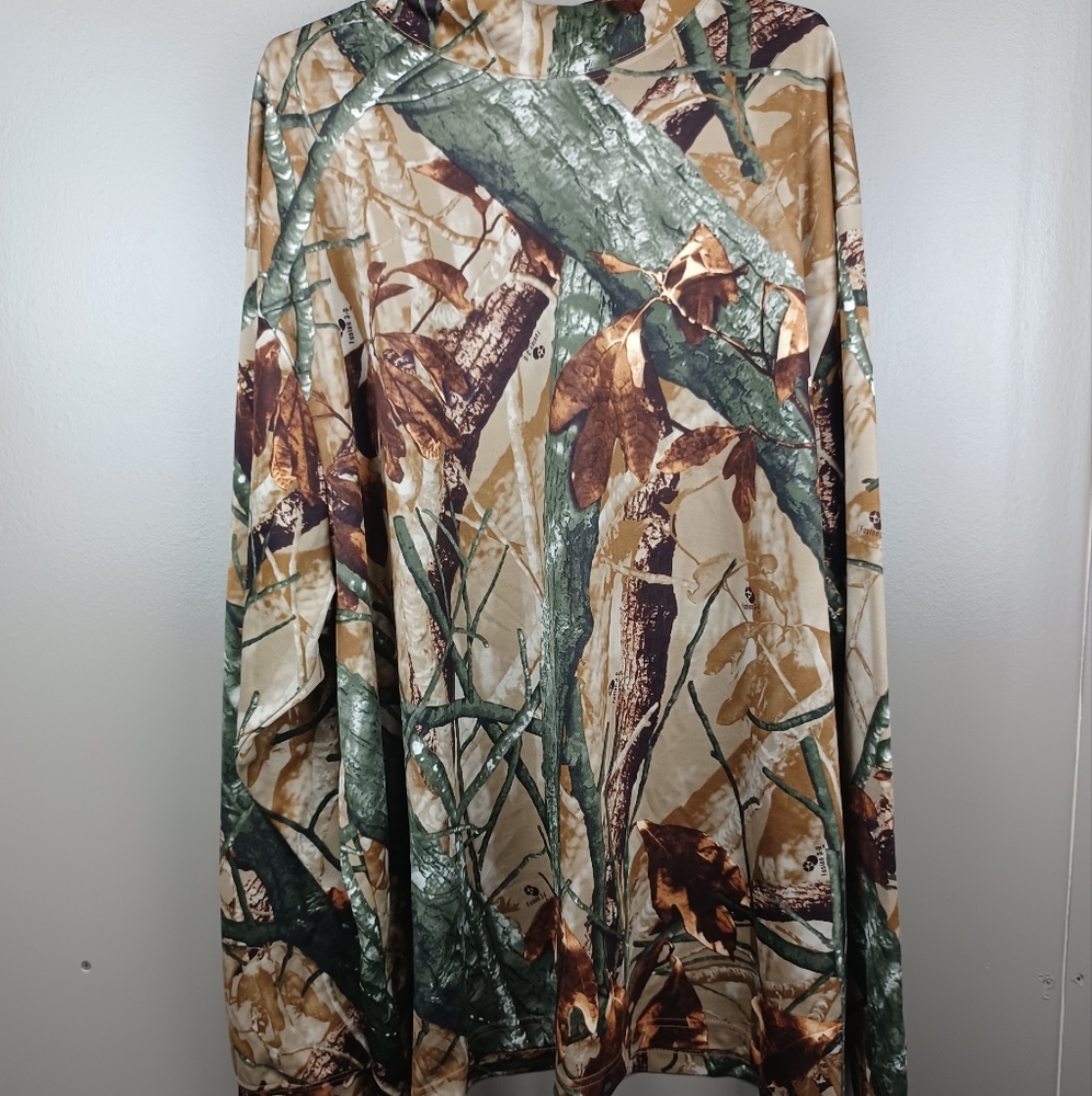 Outfitters ridge Mens 2xl camo shirt